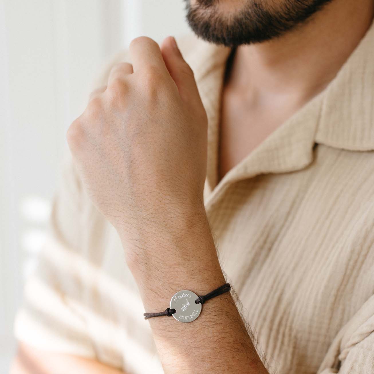 Bracciale uomo personalizzato nome ramo di foglie